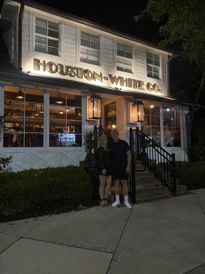 Houston White Co. by null