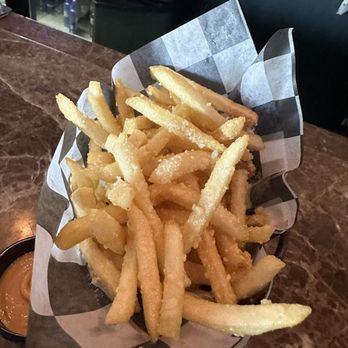 The Nickel Mine - Garlic fries - Sports Bars Near Me - Los Angeles, California