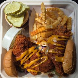 Daves Mini Sliders w/ Fries