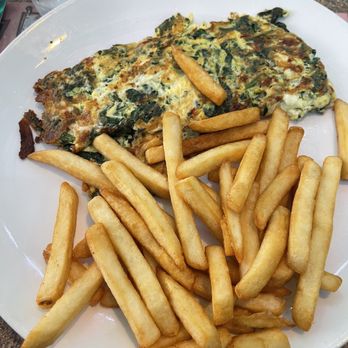 Oconee East Diner - Feta Cheese and Spinach Omelet - Diners Near Me - Islip, New York