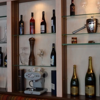 Da Giovanni - bouteilles - Italian Near Me - Enghien-les-Bains, 95 Da Giovanni - bouteilles - Italian Near Me - Enghien-les-Bains, 95