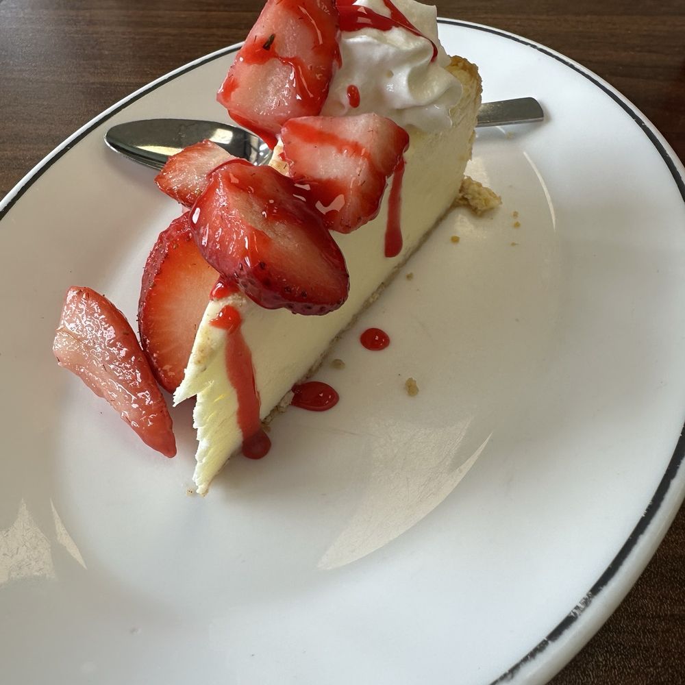 Main Street Restaurant - Cheesecake with added strawberries - American Near Me - Snellville, Georgia Main Street Restaurant - Cheesecake with added strawberries - American Near Me - Snellville, Georgia