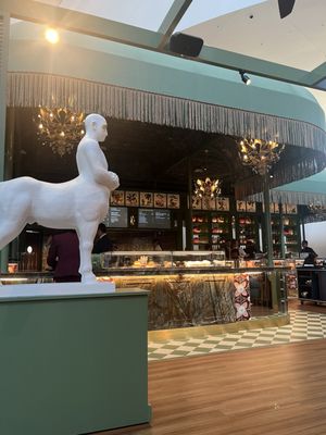 Bar Centro by José Andrés by null