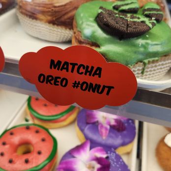 Dks Donuts & Bakery - Donuts Near Me - Santa Monica, California