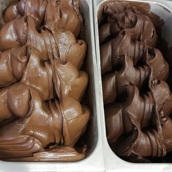 Frullalà - Doppio cioccolato 
Fondente Classico
          e
Dark Chocolate(vegan) - Ice Cream & Frozen Yogurt Near Me - Rome, RM