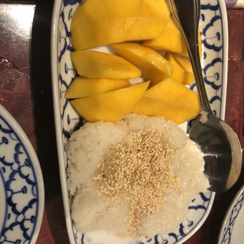 President Thai - Mango sticky rice - Thai Near Me - Pasadena, California
