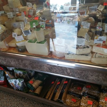 Les Fromages de Choix - a variety of cheeses - Delis Near Me - Montreal, Quebec Les Fromages de Choix - a variety of cheeses - Delis Near Me - Montreal, Quebec