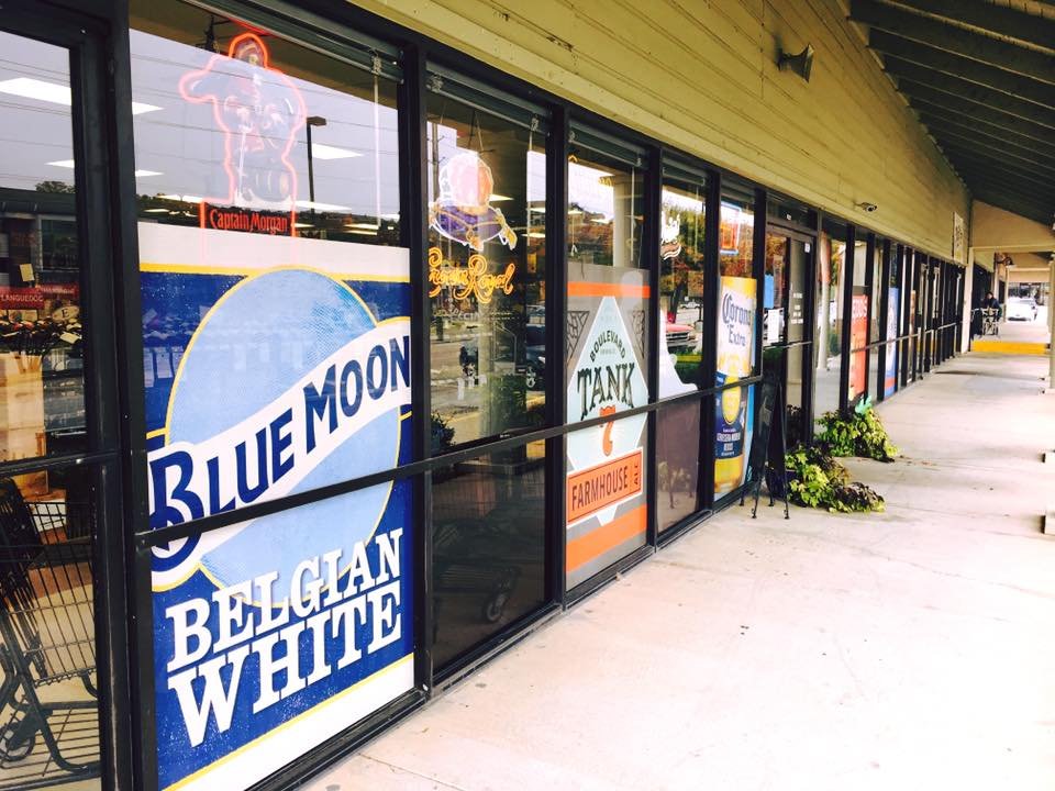 Riley's Wine & Spirits Logo