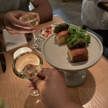 Quality Bistro - Caviar sliders - French Near Me - New York, New York Quality Bistro - Caviar sliders - French Near Me - New York, New York