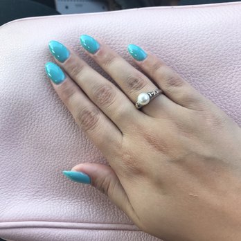 Bling Nails & Spa - Only 30$ for full set, very nice people. Can't wait to go back ! - Nail Salons Near Me - Orange, California