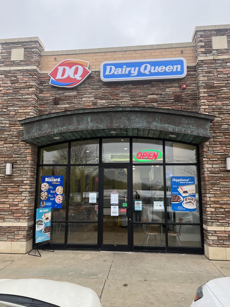 Dairy Queen Store, Elgin Roadtrippers