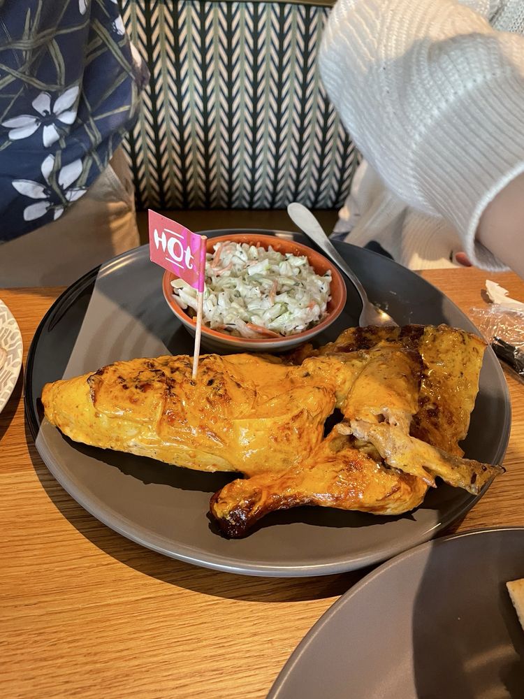 Nando's Logo