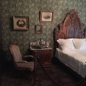 McHenry Mansion - Museums Near Me - Modesto, California