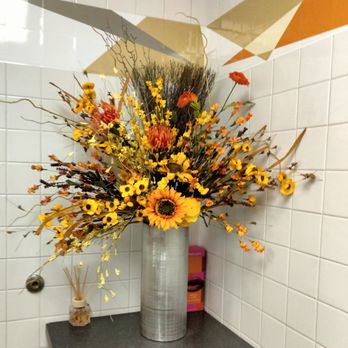 Pham's Kitchen - Ladies Restroom - Vietnamese Near Me - Cheektowaga, New York Pham's Kitchen - Ladies Restroom - Vietnamese Near Me - Cheektowaga, New York