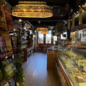 Sausalito Gourmet Delicatessen - Inside the deli - Delis Near Me - Sausalito, California