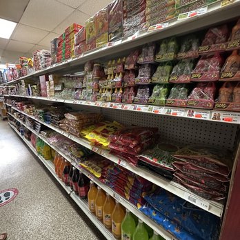 Mini Super La Chiquis - Decent sized candy options - International Grocery Near Me - Saint Paul, Minnesota Mini Super La Chiquis - Decent sized candy options - International Grocery Near Me - Saint Paul, Minnesota