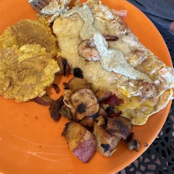 Kristy’s On The Caribe - Seafood omelette made with duck eggs - Breakfast & Brunch Near Me - Vieques, Puerto Rico Kristy’s On The Caribe - Seafood omelette made with duck eggs - Breakfast & Brunch Near Me - Vieques, Puerto Rico