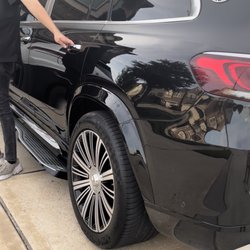 Akama Lifestyle - Maybach Rental