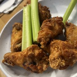 Indiana Pacers Courtside Club - Wings