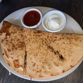 Metro Diner - Chicken quesadilla - Diners Near Me - Langhorne, Pennsylvania