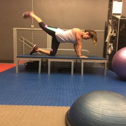 Pittsburgh Fitness C.U.L.T. - Personal training: core stabilizing with gluts, hip adduction/abduction
