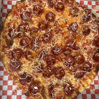 Heirloom Pizza - New York style pepperoni pizza - Pizza Near Me - Plano, Texas Heirloom Pizza - New York style pepperoni pizza - Pizza Near Me - Plano, Texas