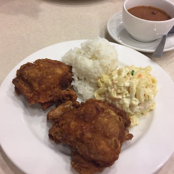 Zippy's Kahului - Fried chicken meal w/Mac salad and side of chili - Fast Food Near Me - Kahului, Hawaii