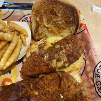 Dave's Hot Chicken - Chicken Shop Near Me - Fort Worth, Texas Dave's Hot Chicken - Chicken Shop Near Me - Fort Worth, Texas