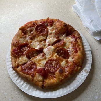 Hobson Grill & Pizza Shack - The perfect pepperoni pizza. Homemade dough and sauce, tasty pepperoni and lots of cheese. It was delicious!!! - Pizza Near Me - Ventura, California Hobson Grill & Pizza Shack - The perfect pepperoni pizza. Homemade dough and sauce, tasty pepperoni and lots of cheese. It was delicious!!! - Pizza Near Me - Ventura, California
