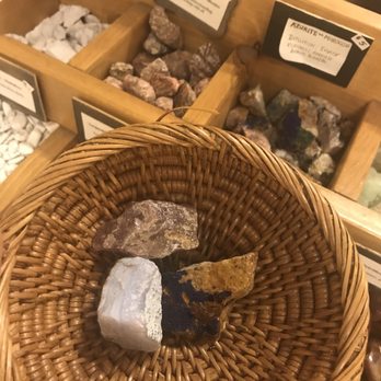 Nola Rock - Jewelry Near Me - New Orleans, Louisiana Nola Rock - Jewelry Near Me - New Orleans, Louisiana