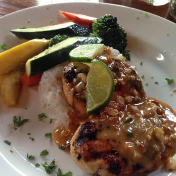 Big River Grill - Thai chicken - American Near Me - Stevenson, Washington