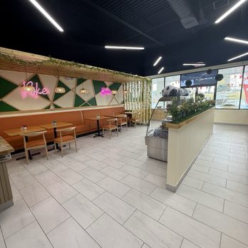Taichi Bubble Tea - Sitting area - Asian Fusion Near Me - Martinez, Georgia Taichi Bubble Tea - Sitting area - Asian Fusion Near Me - Martinez, Georgia