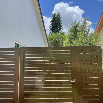 Y3J'S - Our beautiful gate! - Fences & Gates Near Me Y3J'S - Our beautiful gate! - Fences & Gates Near Me