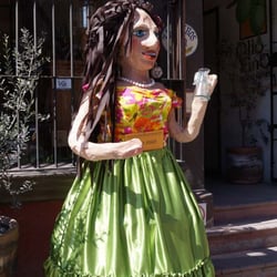 Olio Fino - Una mojiganga da la bienvenida.