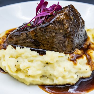 CAPS Supper Club & Bar by null