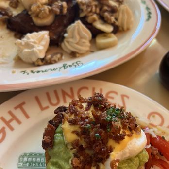 Beginner's Diner - Avocado bacon Benedict & Banana Bread walnut French toast...we shred so that we could each try both dishes - Diners Near Me - San Diego, California Beginner's Diner - Avocado bacon Benedict & Banana Bread walnut French toast...we shred so that we could each try both dishes - Diners Near Me - San Diego, California