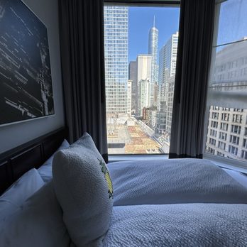 Staypineapple, An Iconic Hotel, The Loop - Bed set up - Hotels Near Me - Chicago, Illinois Staypineapple, An Iconic Hotel, The Loop - Bed set up - Hotels Near Me - Chicago, Illinois