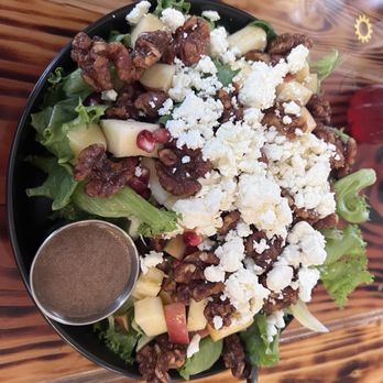 Copper Kettle To Go - Pom and Apple Salad - American Near Me - Wilton, New Hampshire Copper Kettle To Go - Pom and Apple Salad - American Near Me - Wilton, New Hampshire