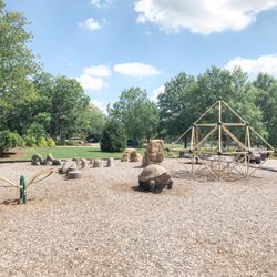 weldon spring park - Playground