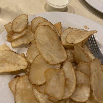 1841 Cafe - Soggy greasy pub chips - Southern Near Me - Lenoir, North Carolina