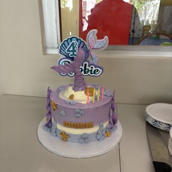 Lavender Bakery & Cafe' - Mermaid theme cake - Cafes Near Me - Berkeley, California