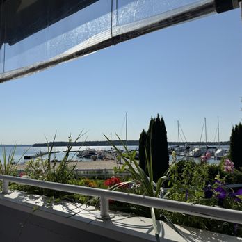 Boathouse Restaurant - Great views from the dining area - French Near Me - Traverse City, Michigan Boathouse Restaurant - Great views from the dining area - French Near Me - Traverse City, Michigan