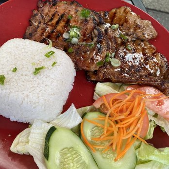 Pho & Cafe Saigon - 61. Broken Rice with Grilled Pork Chop - Vietnamese Near Me - Philadelphia, Pennsylvania Pho & Cafe Saigon - 61. Broken Rice with Grilled Pork Chop - Vietnamese Near Me - Philadelphia, Pennsylvania