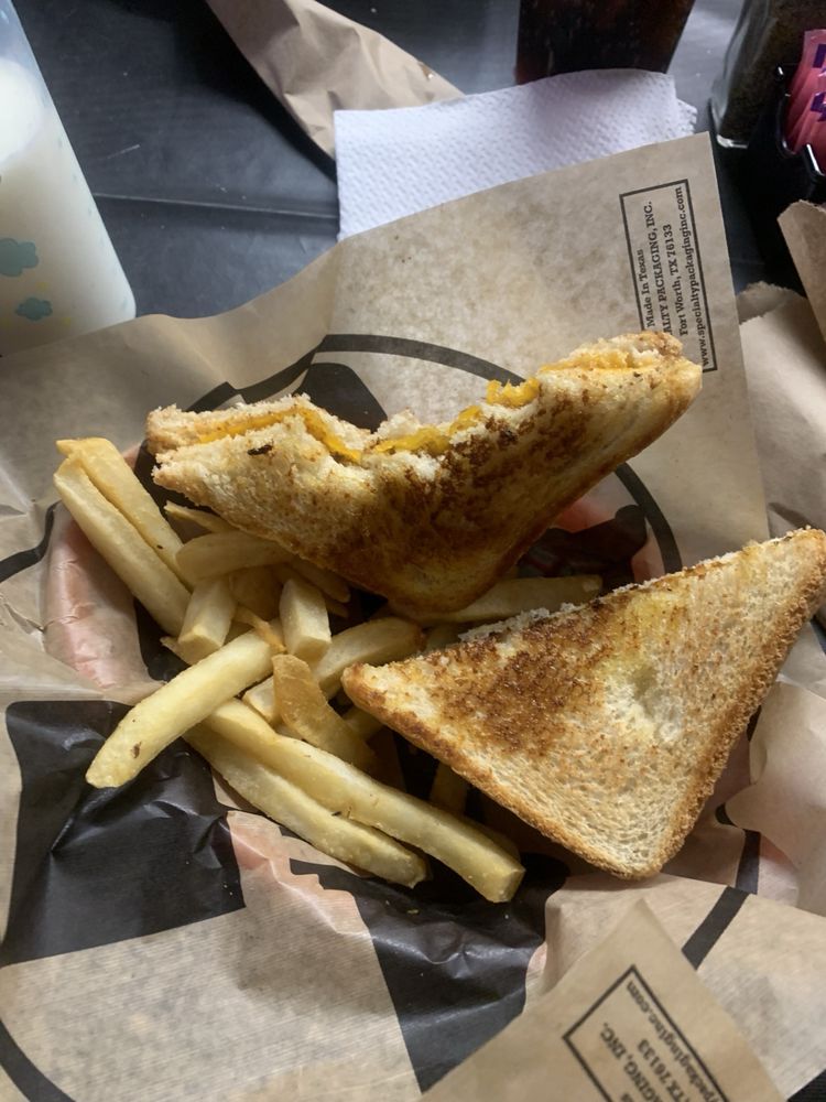 Pony Express Bar and Grill Logo