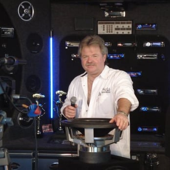 Bob's Car Audio & Electronics - Car Stereo Installation Near Me - Torrance, California