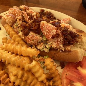 Coconuts - Lobster Roll - Seafood Near Me - Fort Lauderdale, Florida