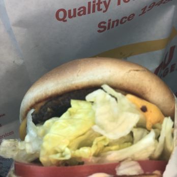 In-N-Out Burger - Cheeseburger - Burgers Near Me - Salinas, California In-N-Out Burger - Cheeseburger - Burgers Near Me - Salinas, California