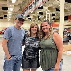 Jr Motorsports - A great surprise was having Kelly Earnhardt come out and talk to us and then tell us to take some pics if we want.