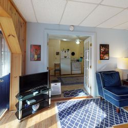 Cavalier Cottage - Private and separate entrance to the cottage.  Your own deck too.