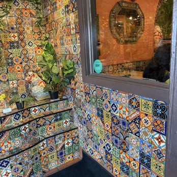 Guapo's Cocina & Bar - Mexican Near Me - Washington, DC, District of Columbia